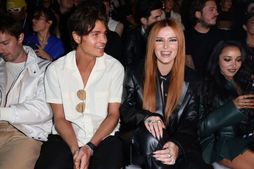 MILAN, ITALY - SEPTEMBER 22: William Peltz and Bella Thorne are seen on the front row of the Boss Fashion Show during the Milan Fashion Week Womenswear Spring/Summer 2023 on September 22, 2022 in Milan, Italy. (Photo by Andreas Rentz/Getty Images)