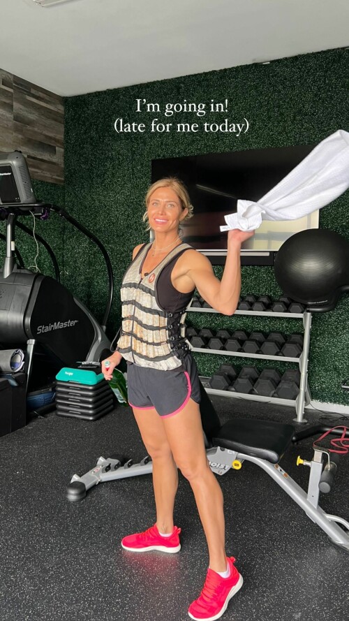 307847789 159686999999456 7489264980978302019 n