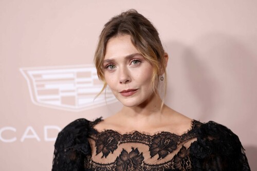 308809367 elizabeth 22