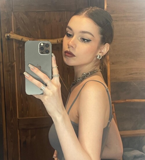 3088745963698865938 30887459599156464062d0e54015e6cb41d