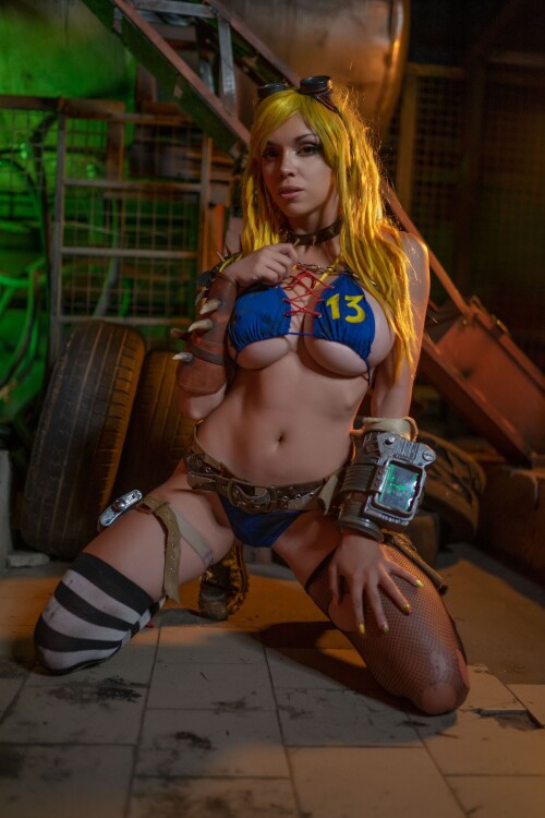 30 DSC3268 2000 3000d77b6ac8ed2bb7c9