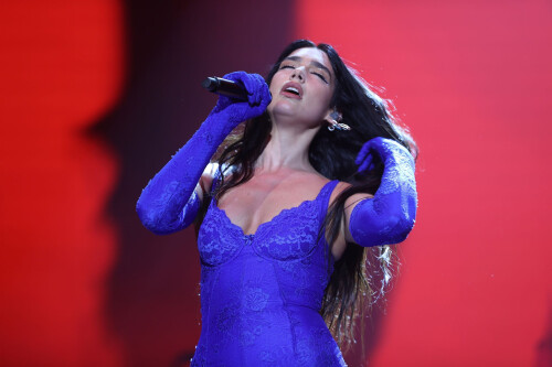 316303852 dua lipa 277f8084a621f34823