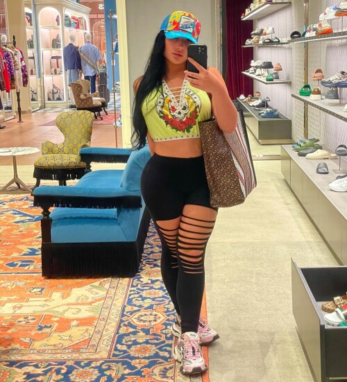 3165031082227316332 49056495c6d6b17c7ef834c5