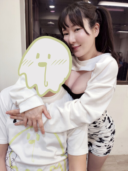 31E2B9E5 98E5 4949 B61D 97690381C940