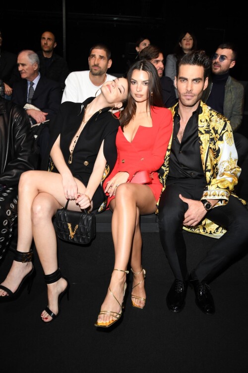 32 J8rwVxKeeb2c6e18d0477b0