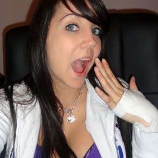 320-24-lg98eb9c859a981add