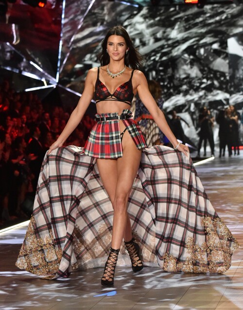 321409512 1446629c3525f4429e6