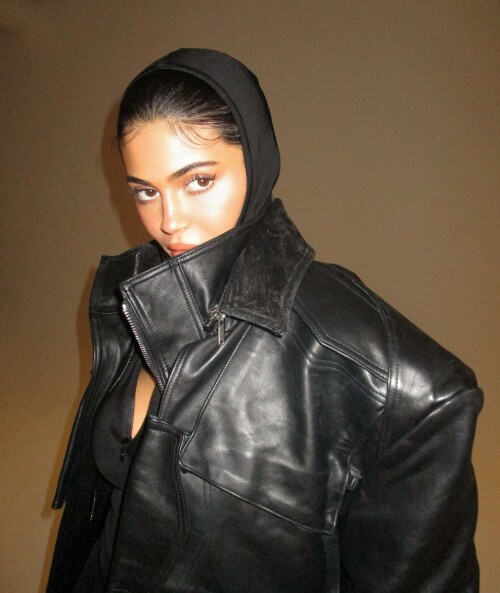 321663277 129600009745699 6170725979269915304 n