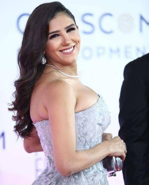 324D44C5 5C07 4382 91B1 753FE3F619F942cb8758a84c783d