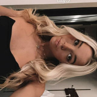 3262F10D-40E9-42C9-83CC-274DCA0959F2