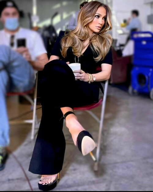 327192714 207279551827301 981441228582915802 n