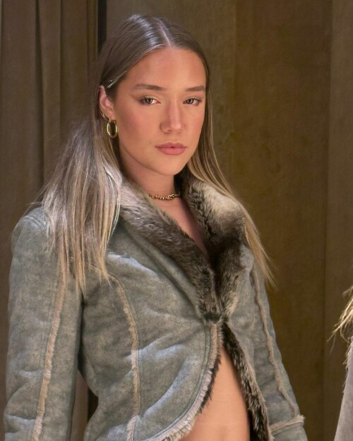 327305204 1226153204966663 841411692972192945 n