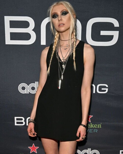 328366640 863075621474091 2158731270979314920 n