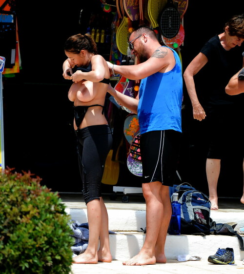 328 1000b9b5d6b95c8d04ee