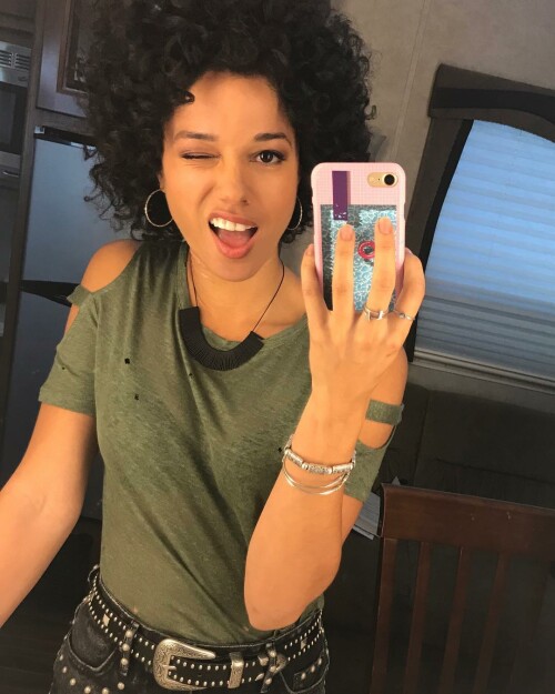 32 22500452 1565695433499146 2568917237926723584 n