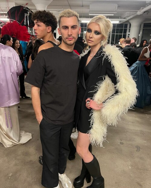 330825057 910290020172641 5894917698478332848 n