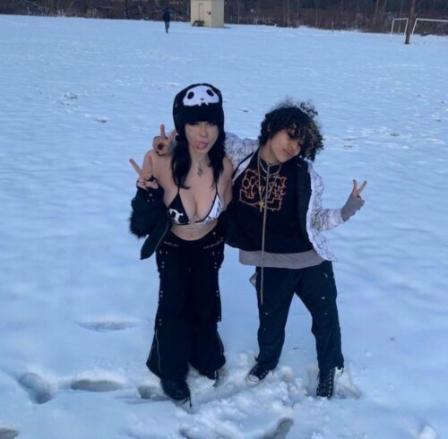 330F2E0E C82F 47A4 850D 8184E71C7D71