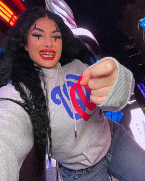 3313787889802818810 49056495a732bb81d7152f4b