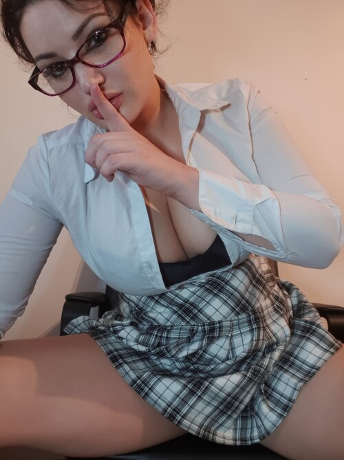 33158411 20181116 1716315b88548d9d04350f