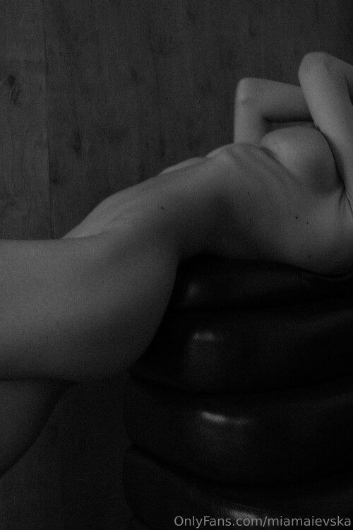 3328x4992 371c876cd9e386de7e30b3bd85104c52129f5ad2e83e0167