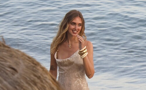 3333-4---Copyd7fd5d491788b864