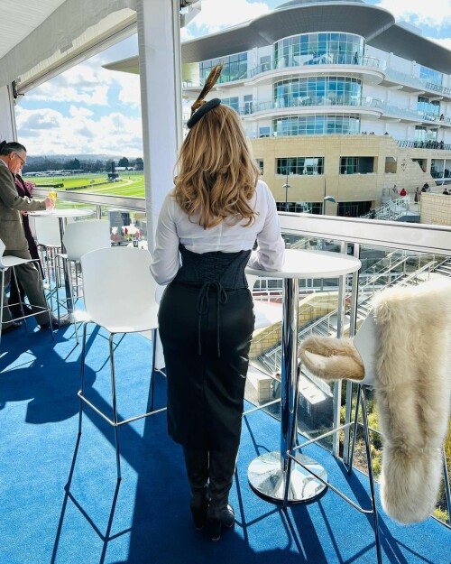 335670923 908480983530986 4791671292092982815 n