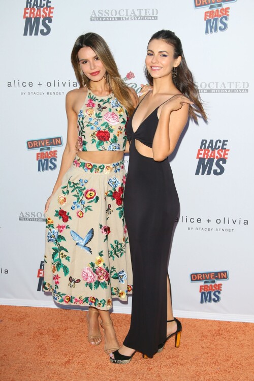 34 D42OziM76bc72ea25c925c9