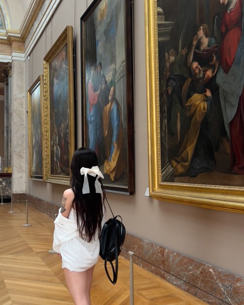 3449137658557252889_3449137639682777303cf9d3ad83f145e34