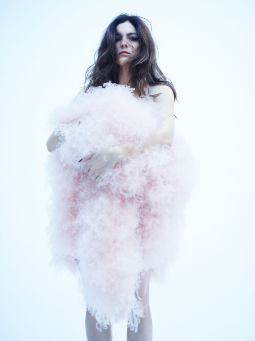 344b8b52c53f0bcee693893b4306633460d4c3bf 1504x2008c070f137f3c2e30d