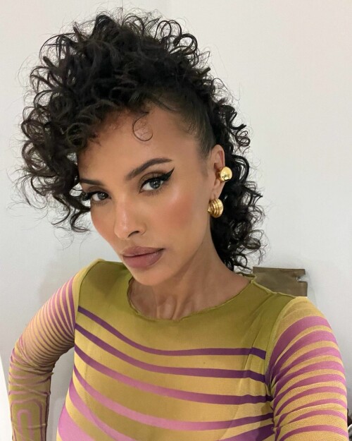 347449153 698400091965977 621634278388933404 n