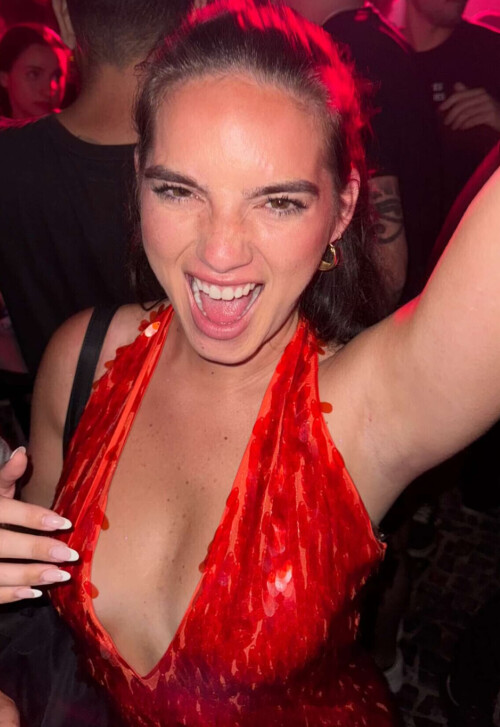 34A8A7C5 8FFE 4DD7 8935 96E7D77BD2BAff0b03bbd0037cbe