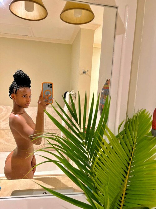 34EF8AA6 D892 4F99 9A5A 2CEDB89DFBC2