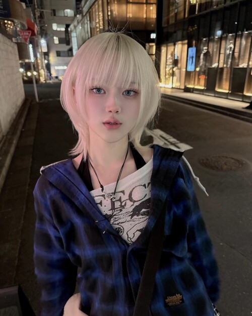 3516368196212785126 20820227300 18845fe5af1973d2b