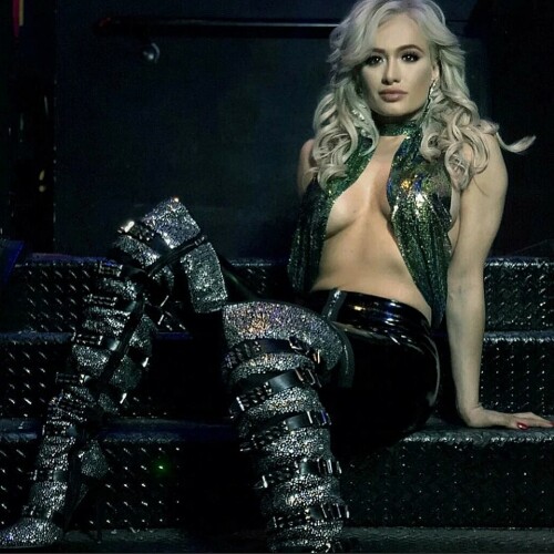 352560139 940230707177352 1420276139409059251 nff911ad5adb8d056