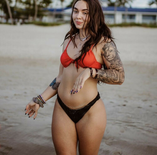 35A9EEFC 4922 4060 91F8 84BD087B13D0