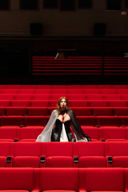 363843993 004884cdea3964755522