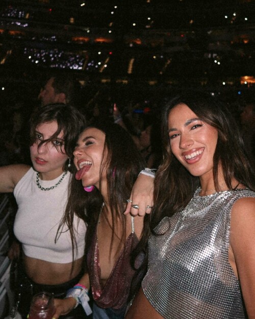 366151295 2952565304875999 3683503676053662497 n549ec93b01c0a182