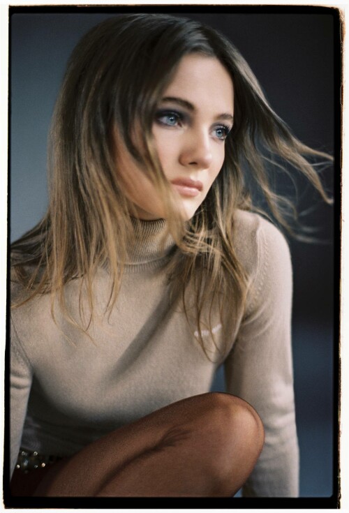 366518020 freyanumero 085ac0ceff96e847a6