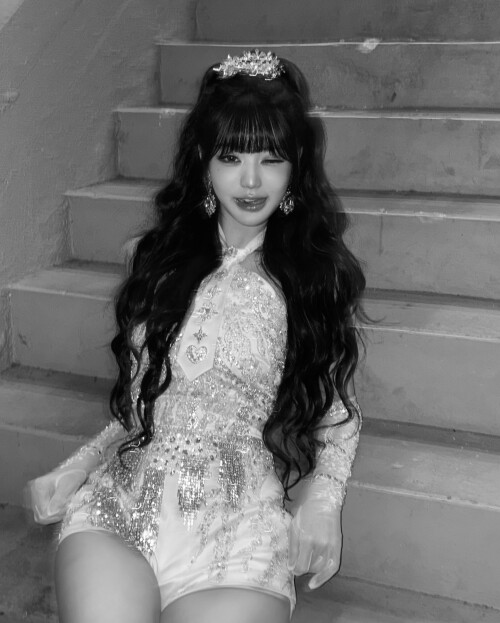 3680931654125380126 47598283663 158fb235e74795b943