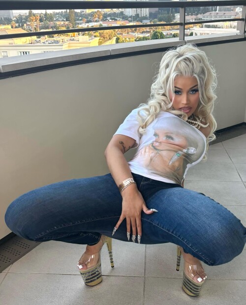 369765437761273777567d558b15eb14240