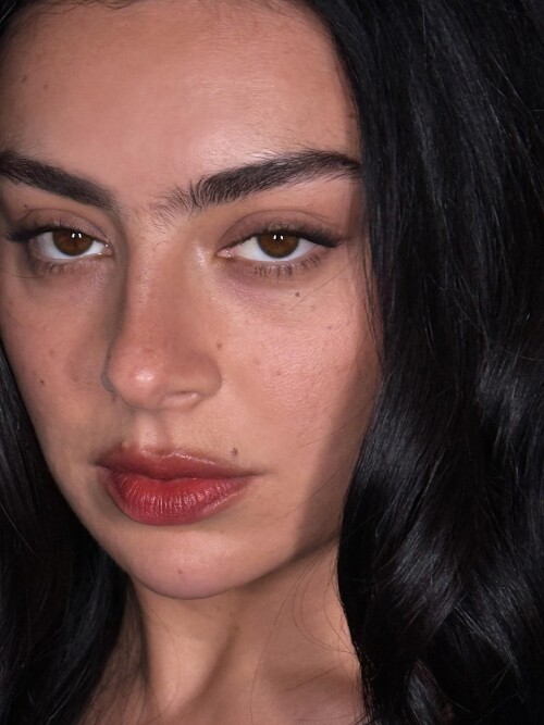 3717393916161993832 199732490 1c7fc3d4e2ee37b87