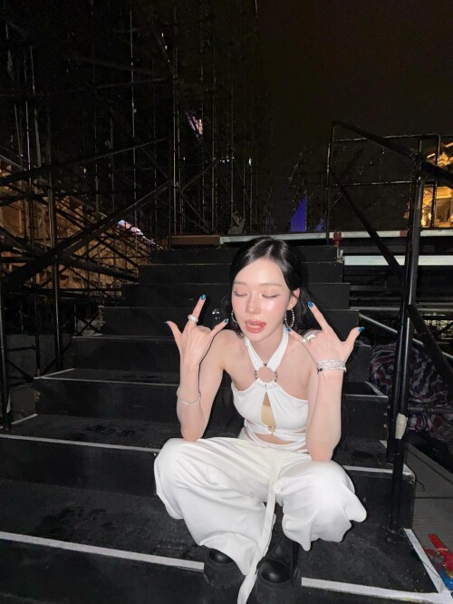 3725910596774001600 59626733783 6e53fba36ccdb4f68