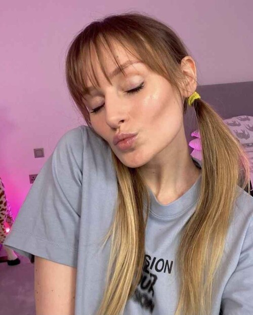 374675e0b4b5818ea562553090c47ddc1bd5d9cd62bf884f