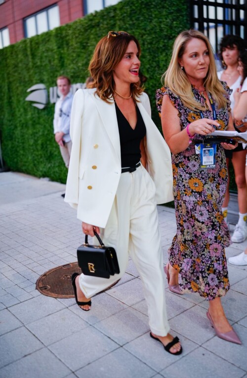 378780796 emma 149d9a8bd09500d5ee