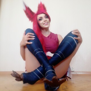 37_0001_xayah_selfie_pack_1_nXAnebiI