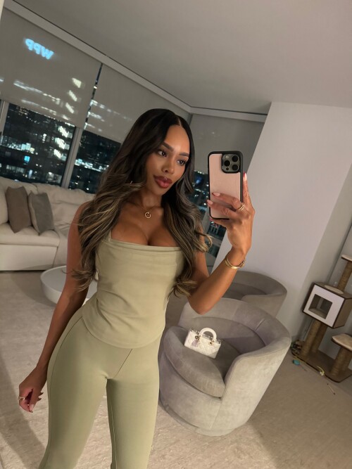 3840x5120 1da09956458aa2c07f7b6045317972b86c3fe190b59f10b3