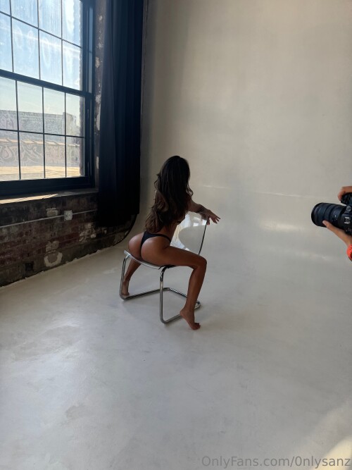 3840x5120 528569ddb25758df749d6c10e3c09c717477360904e1b82a