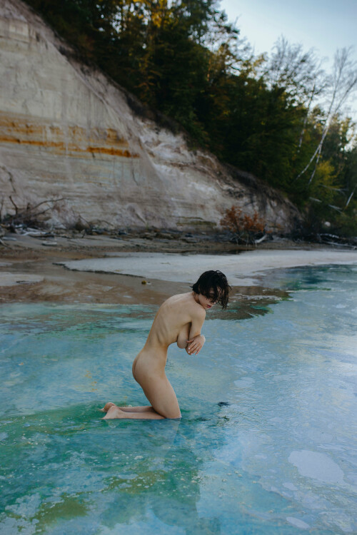 3840x5758 b8e341332b354fae632695c7db021bb47c8d95981d9a6990