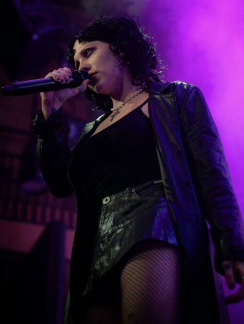 384519e5f68646259ad71