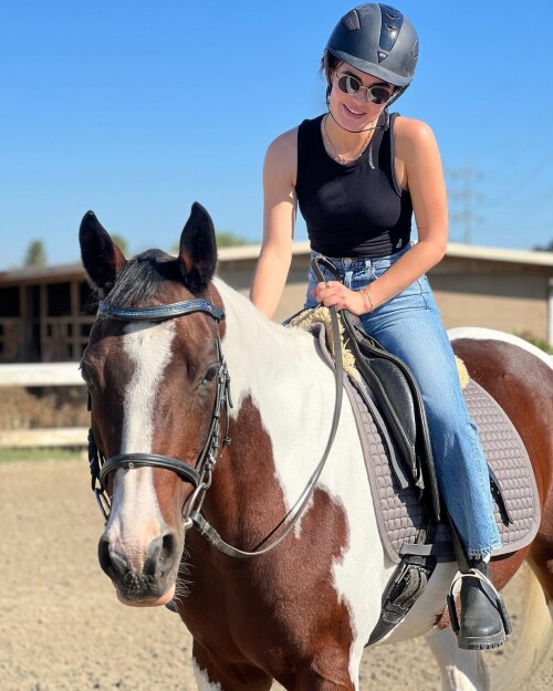 394569008 319635044009940 4943554153823687630 n2bd7f3f65fabd1d9